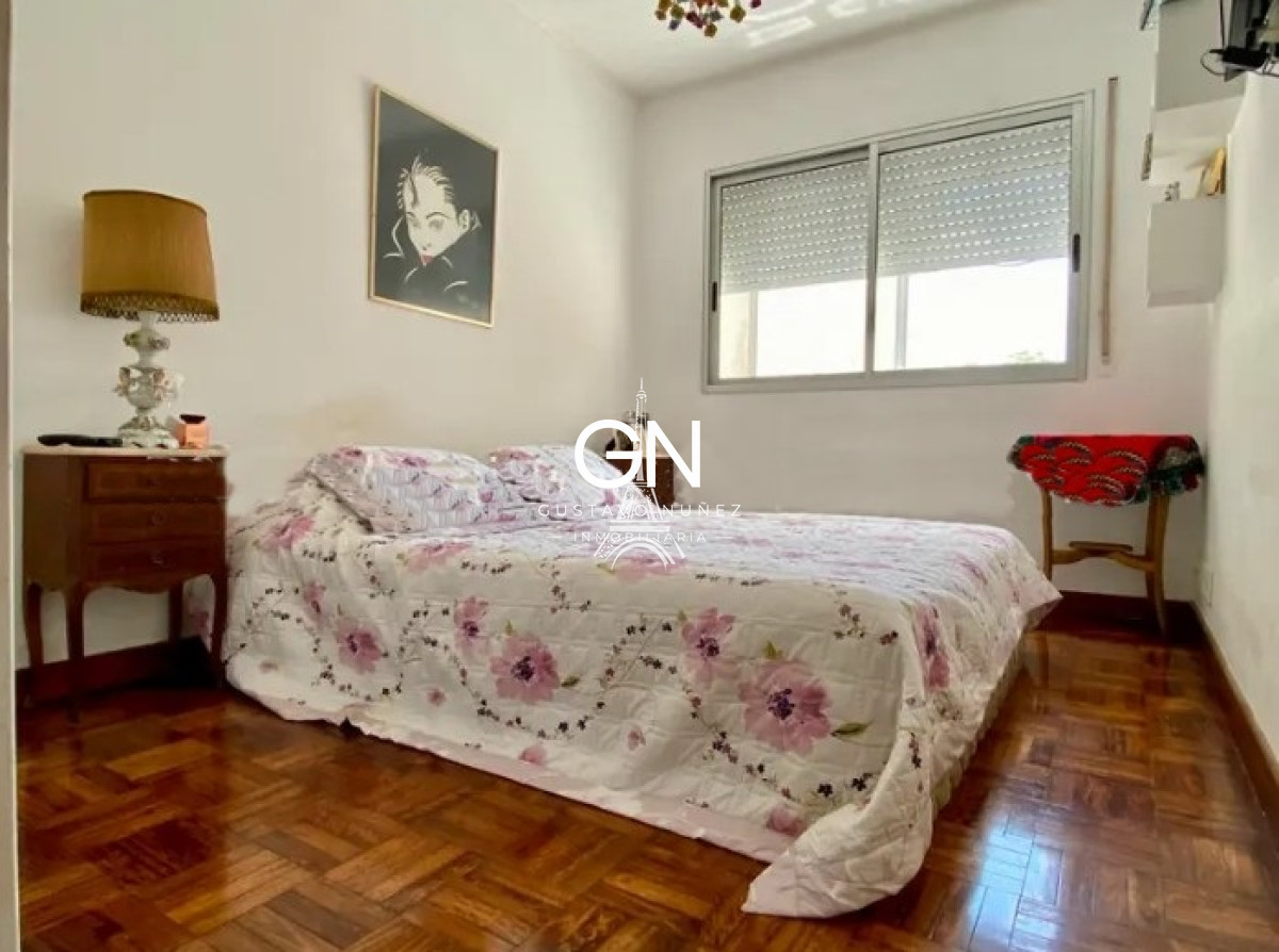 Apartamento ID.3945 - Frente a la rambla de Pocitos.