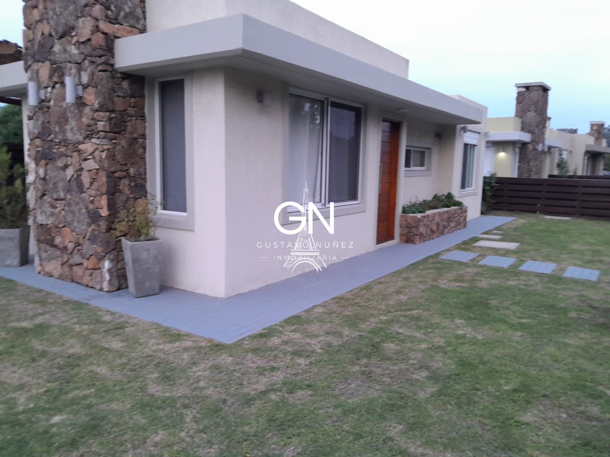 Casa ID.4920 - Casa en Piriápolis, Pueblo Arena