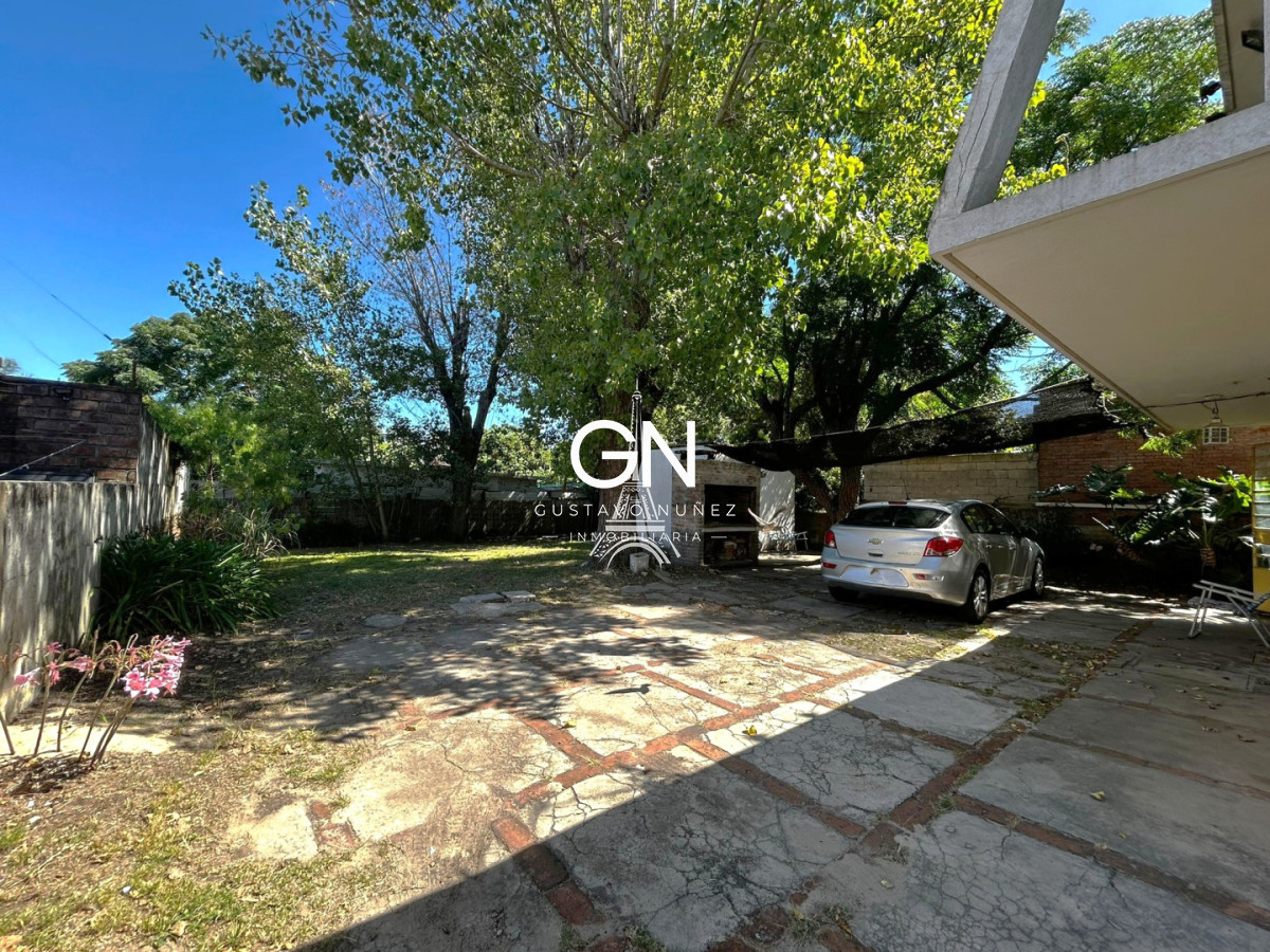 Casa ID.4493 - Casa en lindo barrio