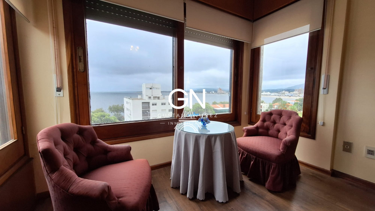 Casa ID.2557 - Chalet de gran porte con hermosas vistas