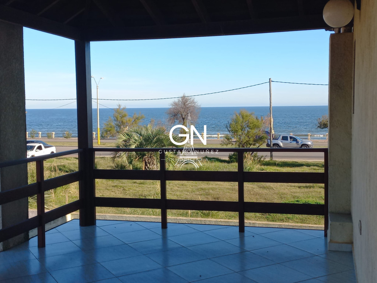 Casa ID.2439 - Chalet a tan solo 50 mts del mar