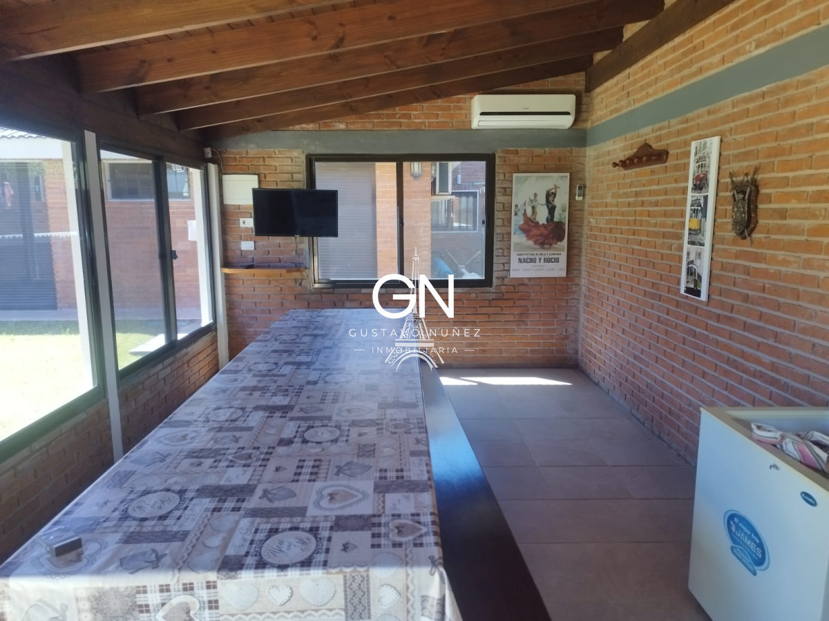 Casa ID.2756 - Excelente propiedad de gran porte