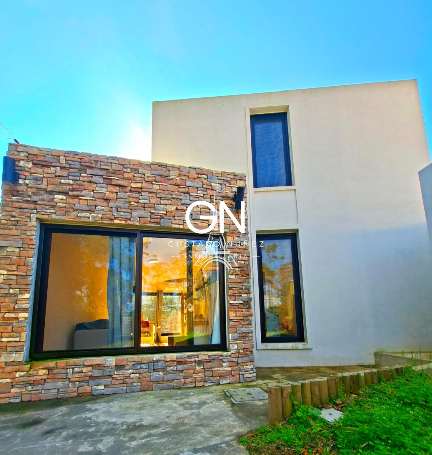 Casa ID.4971 - Hermoso Duplex en zona residencial