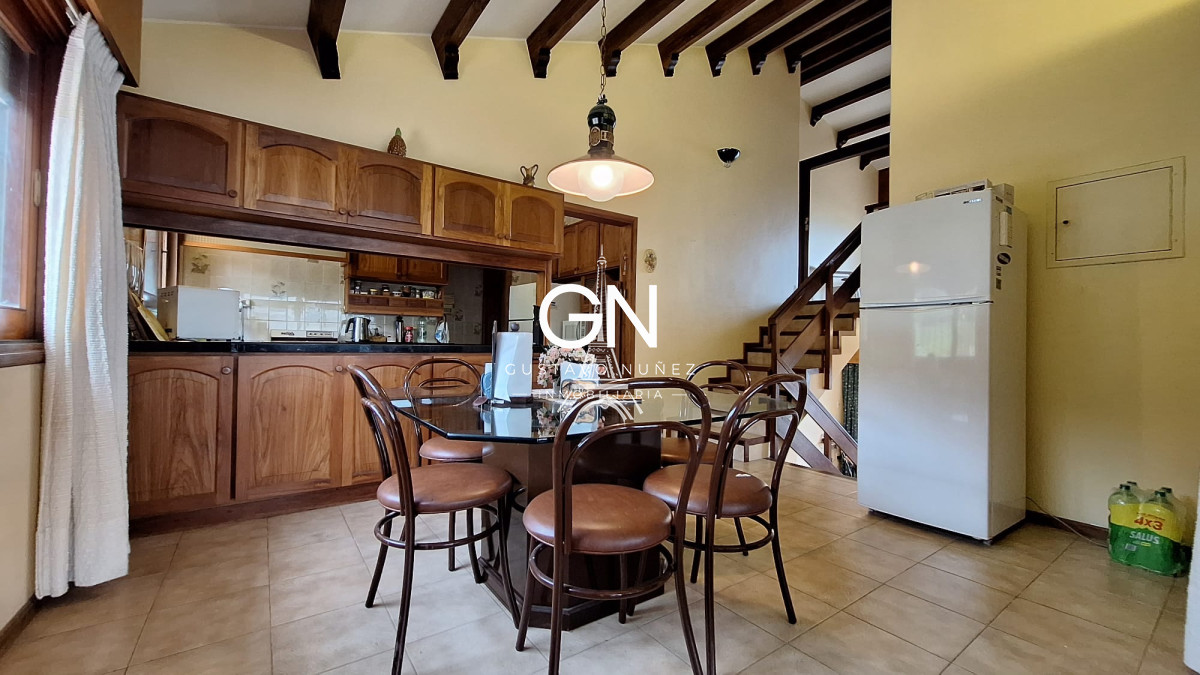 Casa ID.2557 - Chalet de gran porte con hermosas vistas