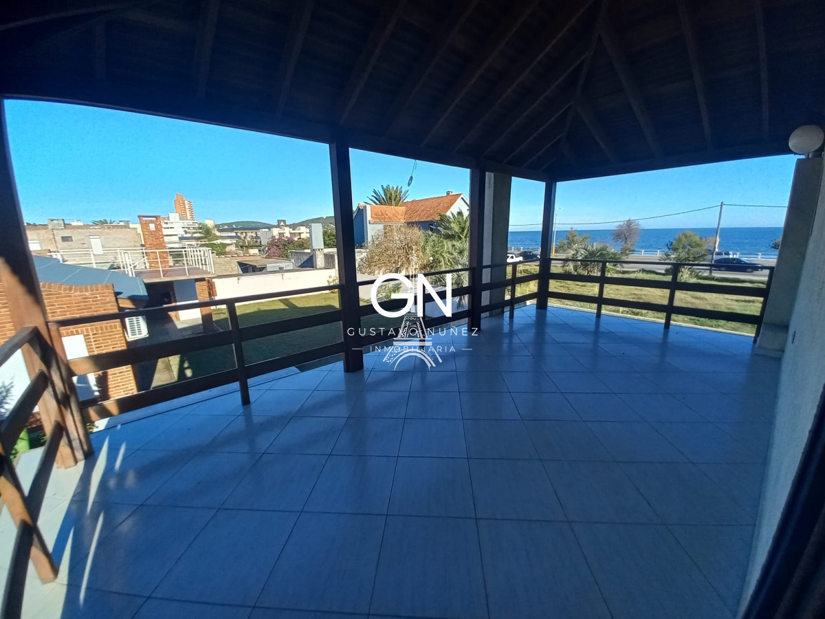 Casa ID.2439 - Chalet a tan solo 50 mts del mar