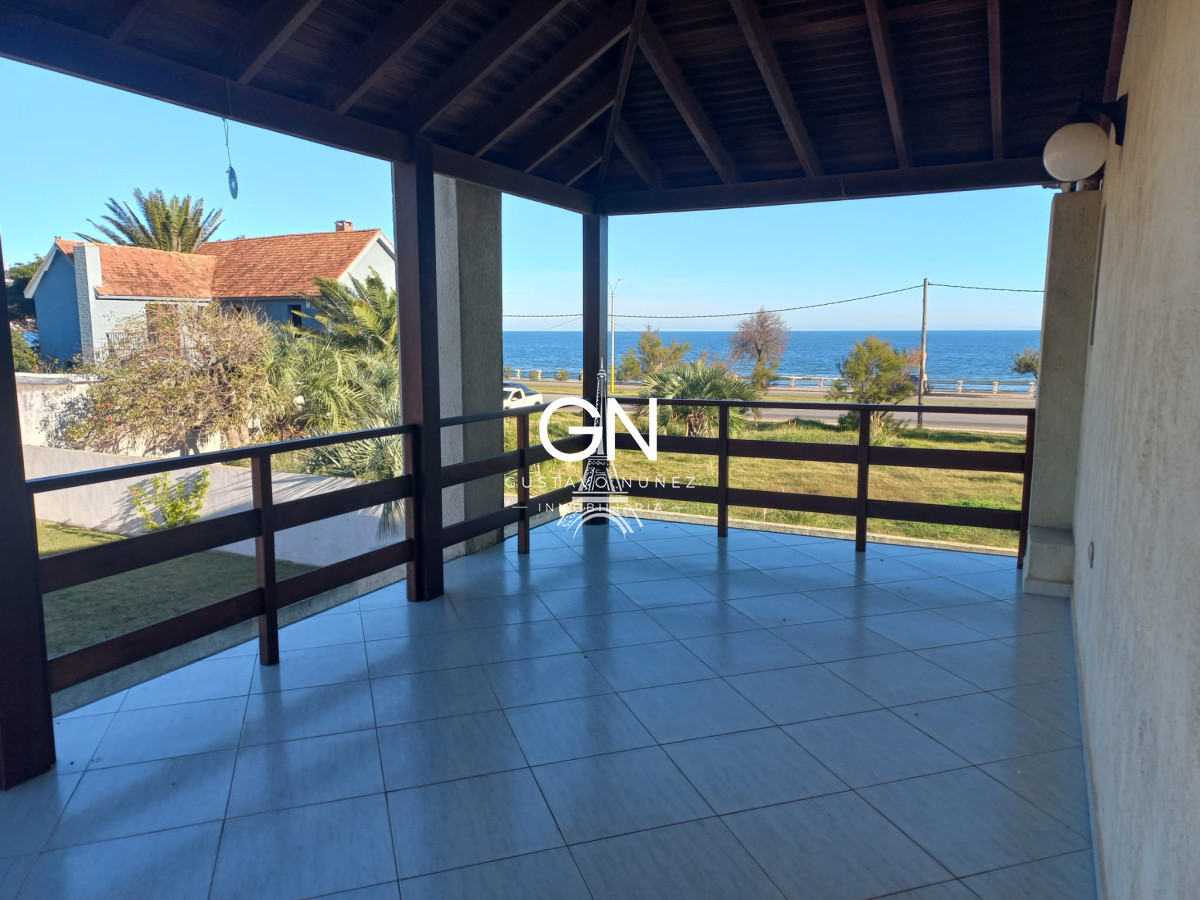 Casa ID.2439 - Chalet a tan solo 50 mts del mar