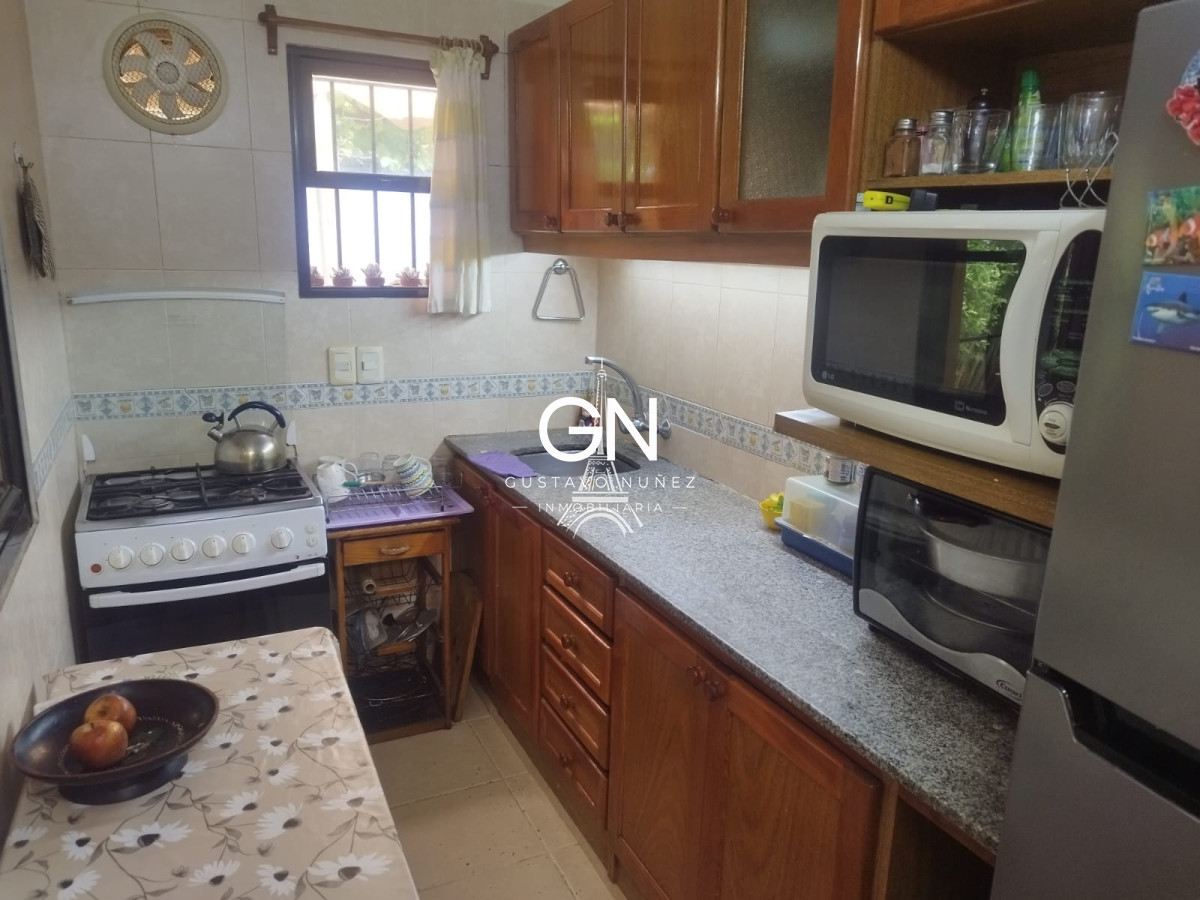 Casa ID.4651 - Dos casa en un mismo padrón