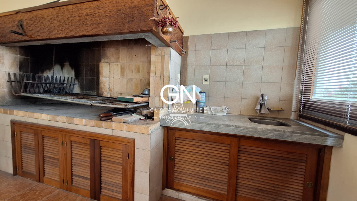 Casa ID.2557 - Chalet de gran porte con hermosas vistas