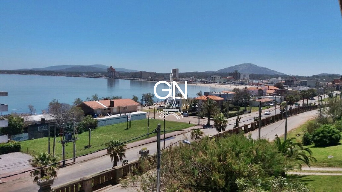 Casa ID.2557 - Chalet de gran porte con hermosas vistas