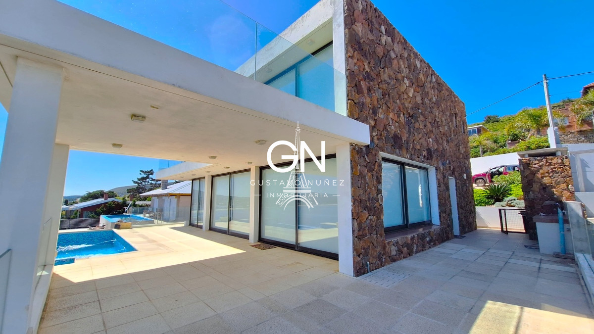 Casa ID.3871 - Sobre el Cerro San Antonio