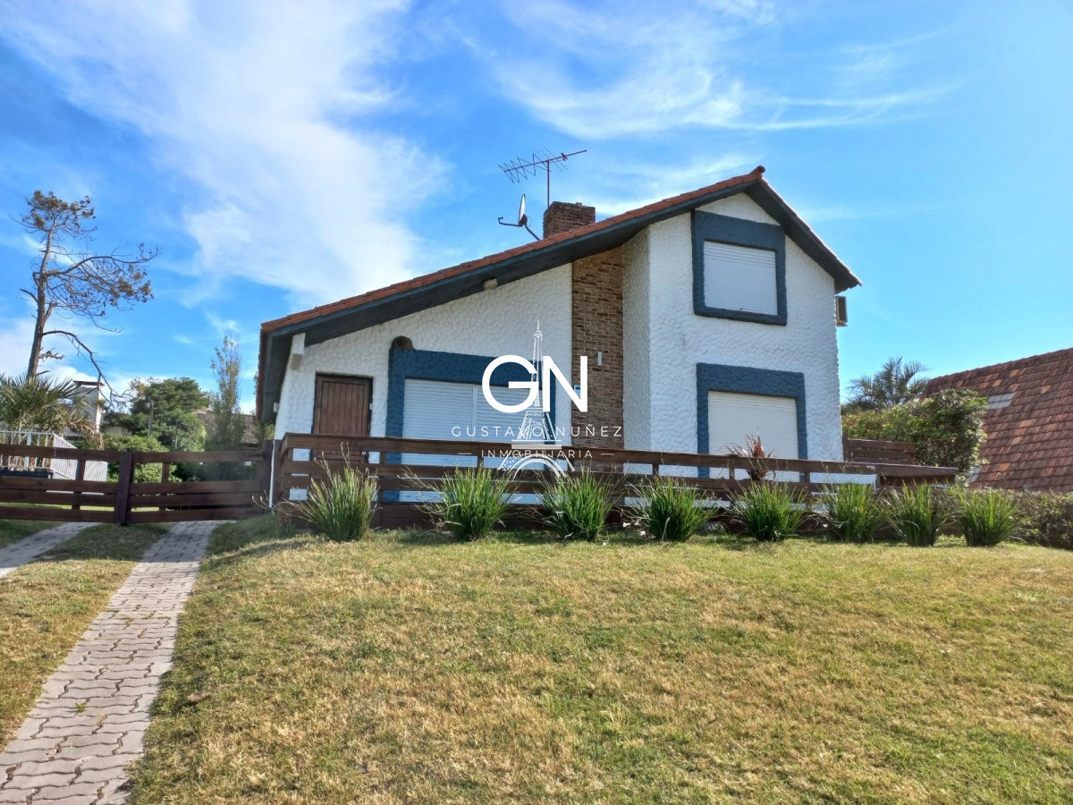 Casa ID.3937 - Frente al mar