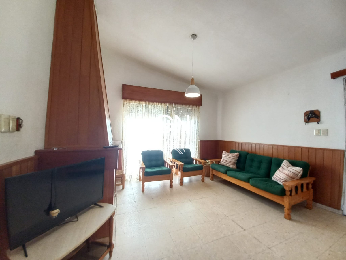 Casa ID.4203 - Chalet en muy buena ubicación