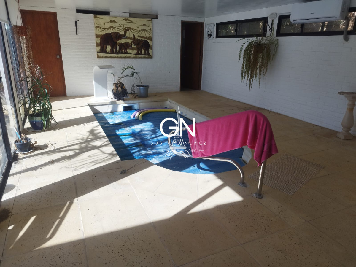 Casa ID.4438 - Casa en primera linea