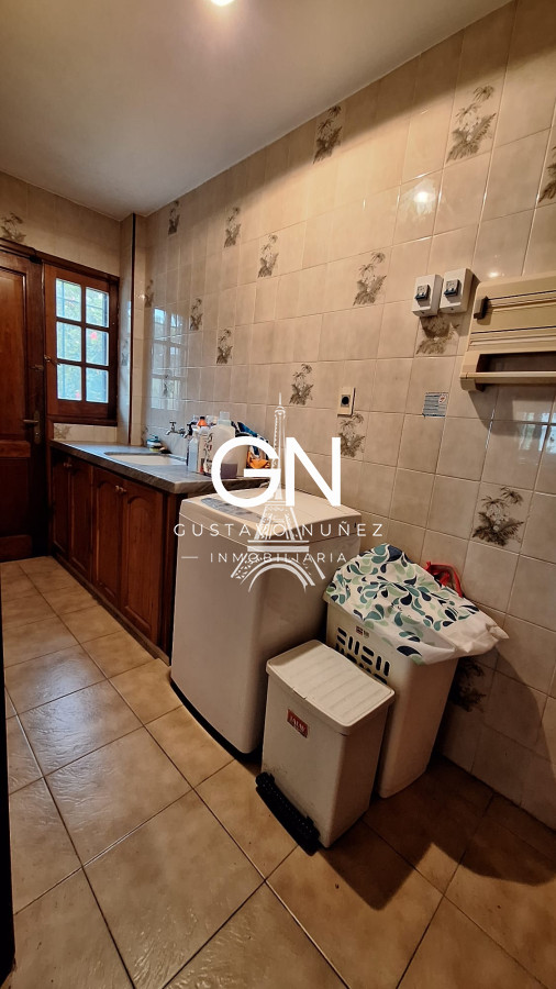 Casa ID.2557 - Chalet de gran porte con hermosas vistas