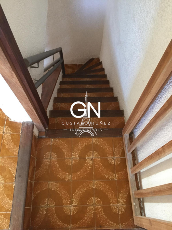 Casa ID.3622 - Excelente propiedad frente al mar 