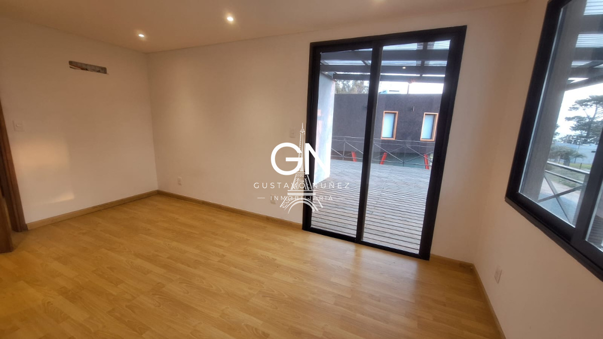 Casa ID.4421 - A estrenar en Punta Colorada