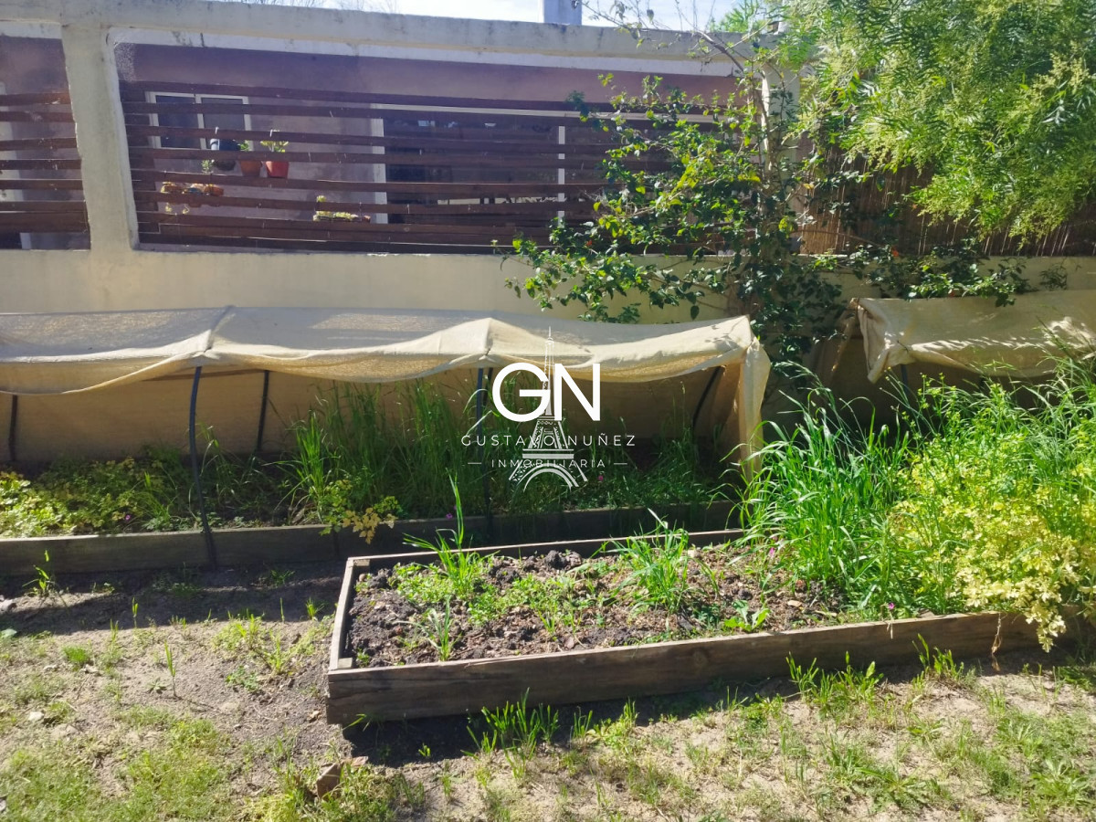 Casa ID.4606 - Casa en barrio Country