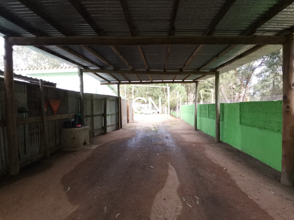 Casa ID.4335 - Dos propiedades en barrio Portales