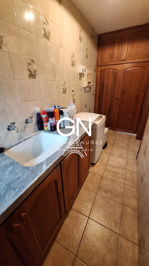 Casa ID.2557 - Chalet de gran porte con hermosas vistas