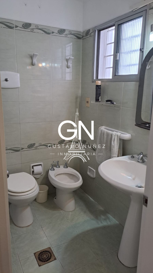 Casa ID.4785 - Casa en Montevideo, Cordón