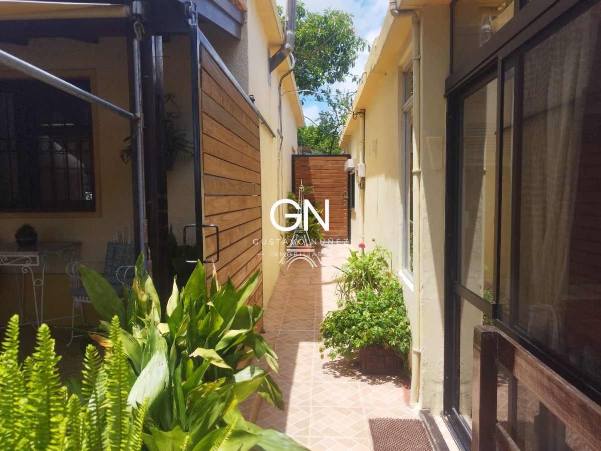 Casa ID.4651 - Dos casa en un mismo padrón