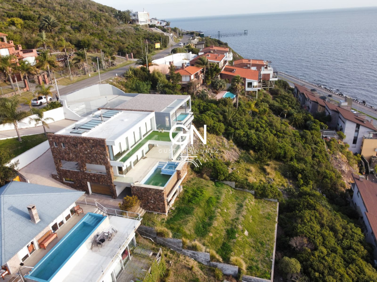 Casa ID.3871 - Sobre el Cerro San Antonio