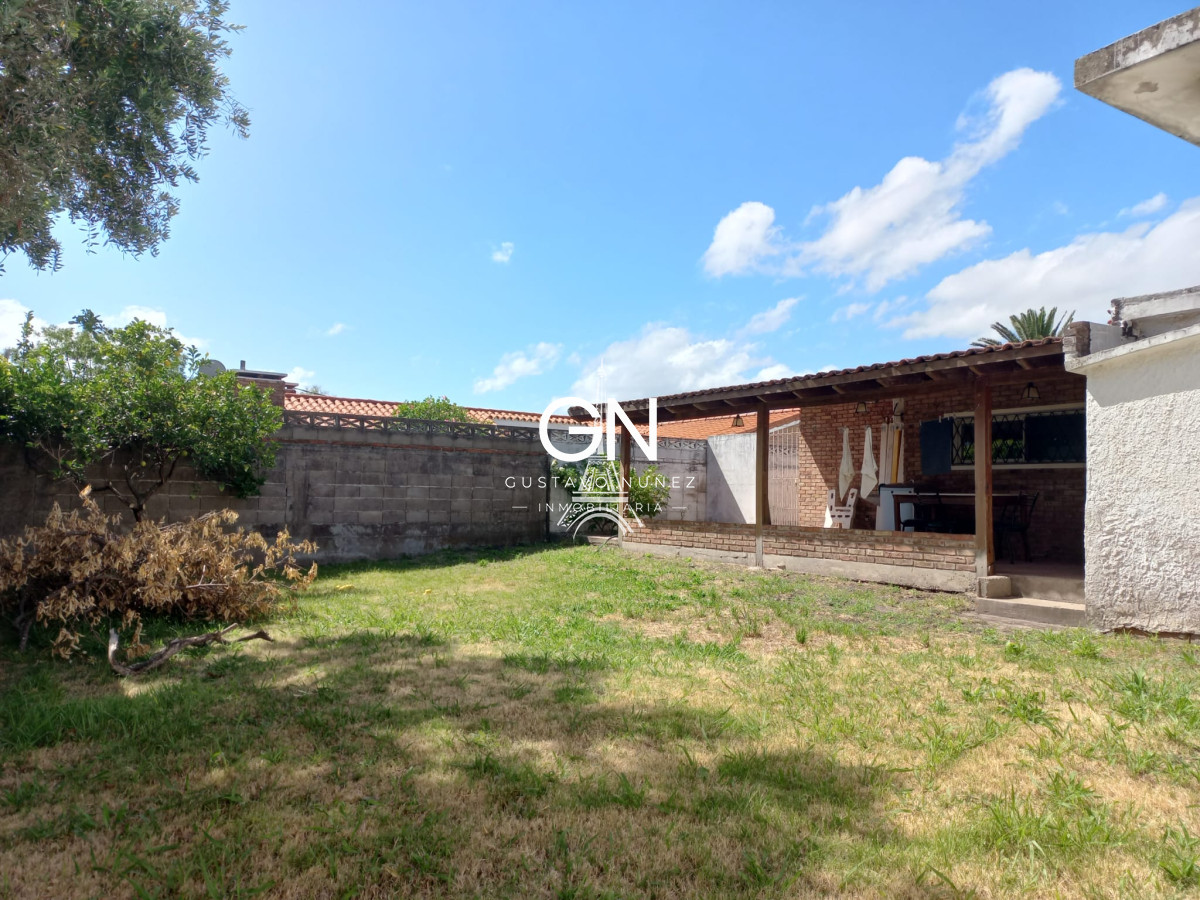 Casa ID.4203 - Chalet en muy buena ubicación