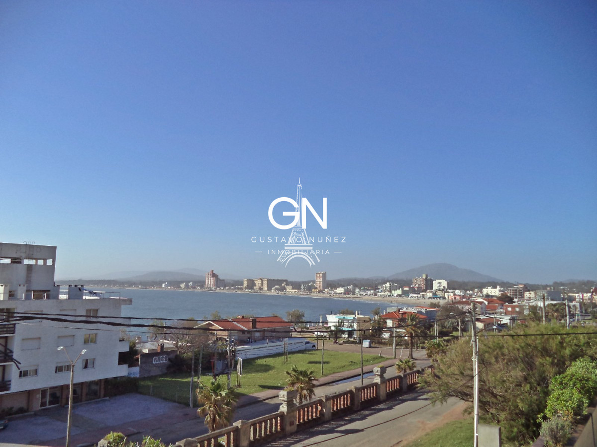 Casa ID.2557 - Chalet de gran porte con hermosas vistas