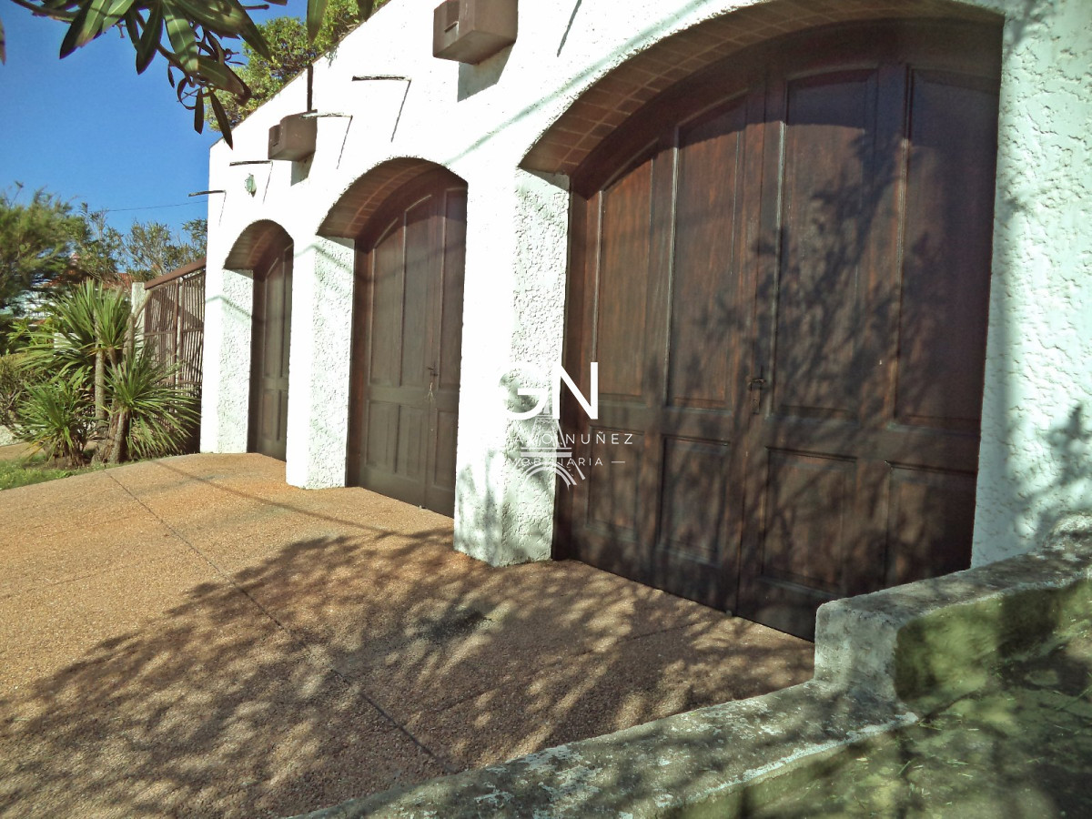 Casa ID.2557 - Chalet de gran porte con hermosas vistas