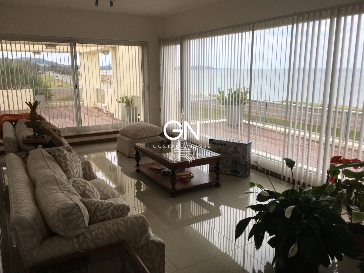 Casa ID.4323 - Hermosa casa frente al mar