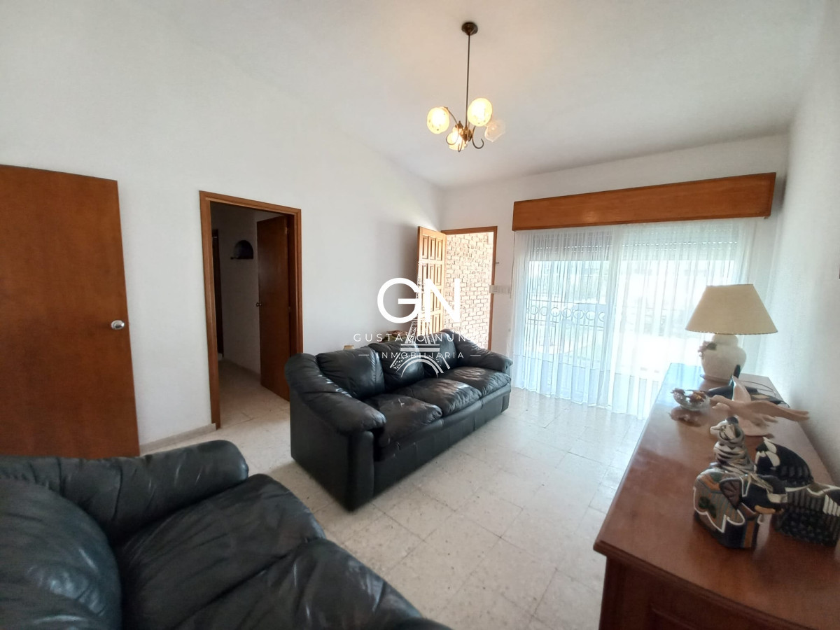 Casa ID.4203 - Chalet en muy buena ubicación