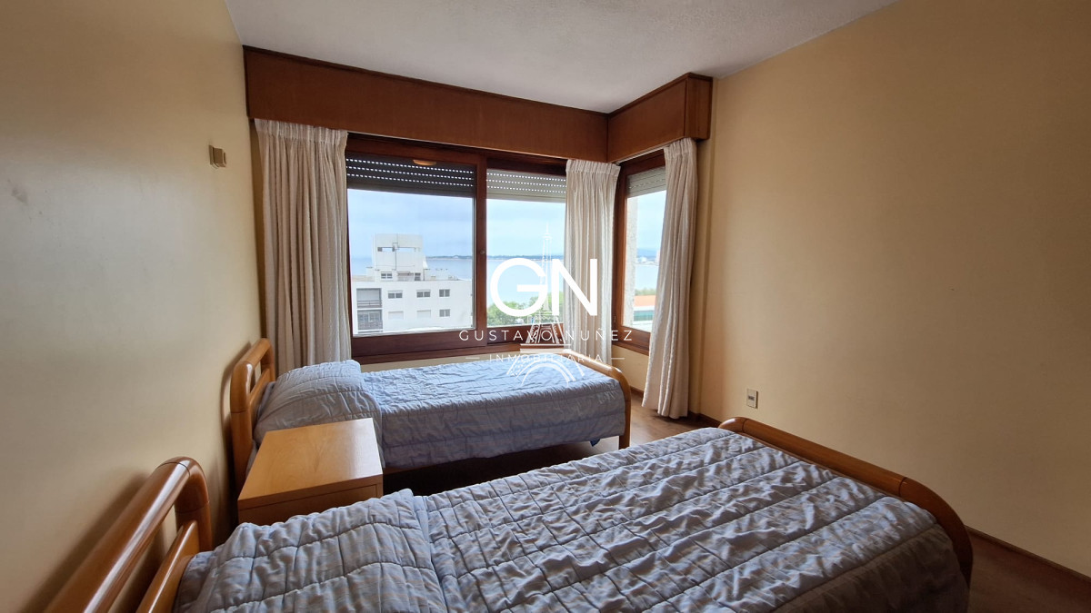 Casa ID.2557 - Chalet de gran porte con hermosas vistas