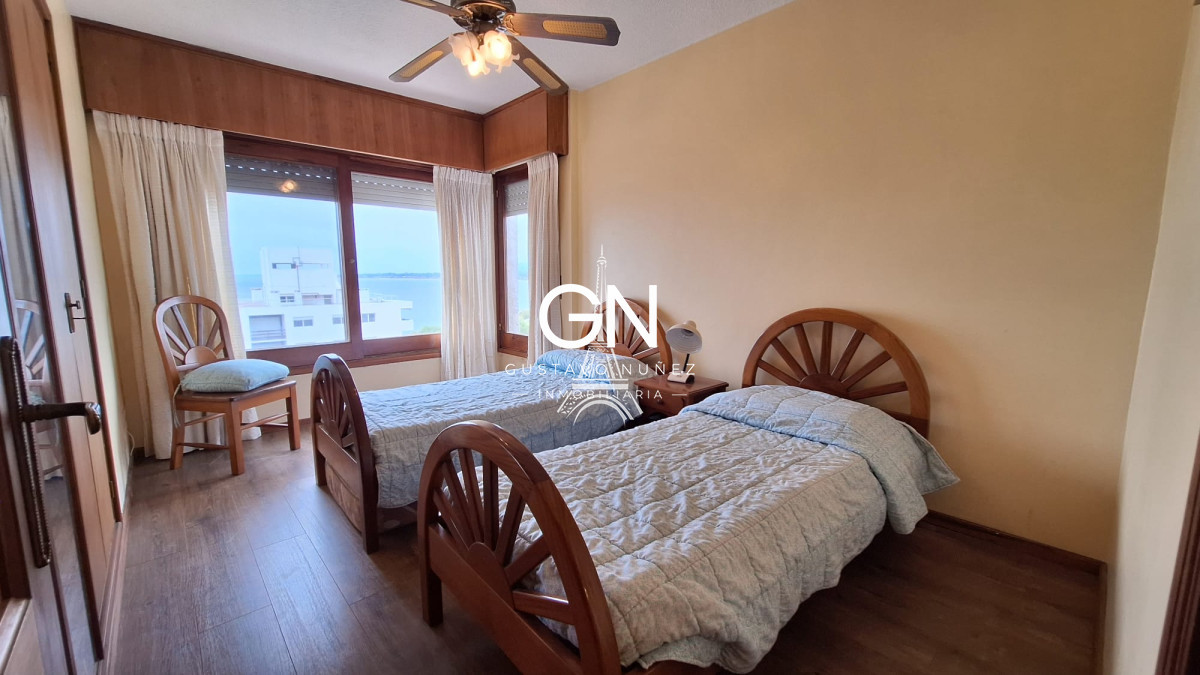 Casa ID.2557 - Chalet de gran porte con hermosas vistas