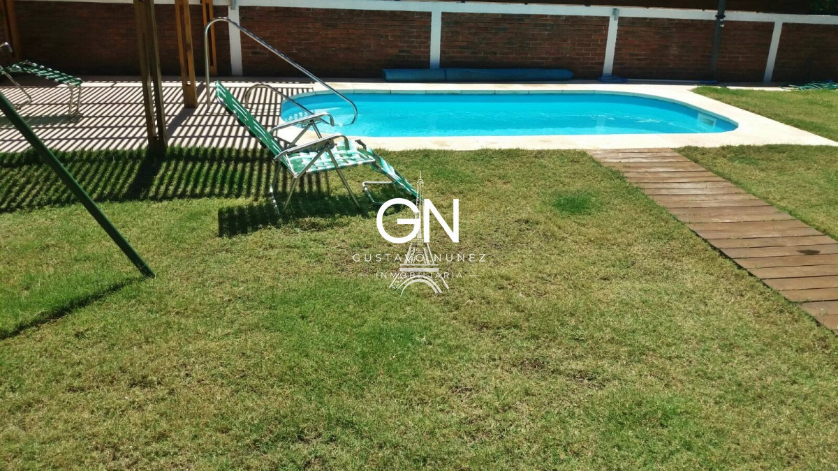 Casa ID.2756 - Excelente propiedad de gran porte