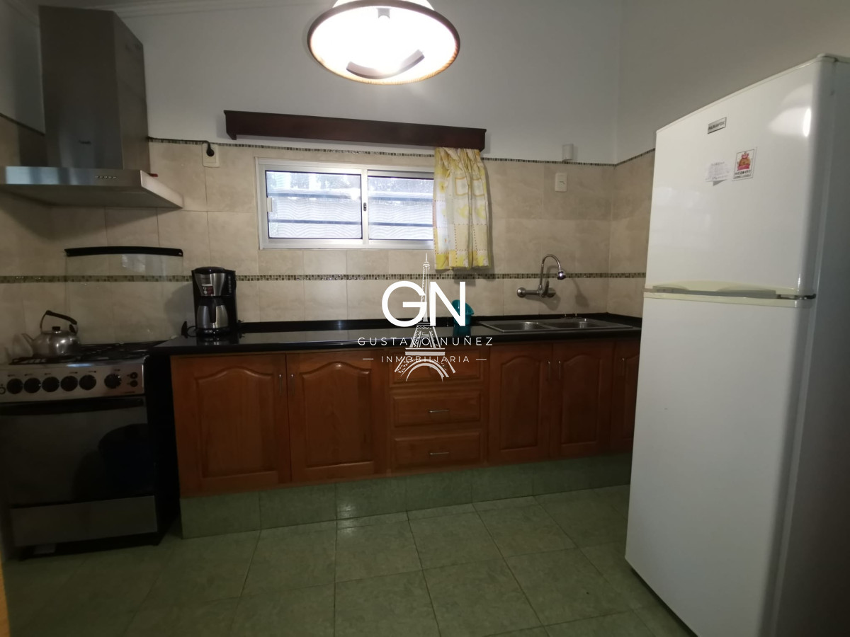 Casa ID.4335 - Dos propiedades en barrio Portales