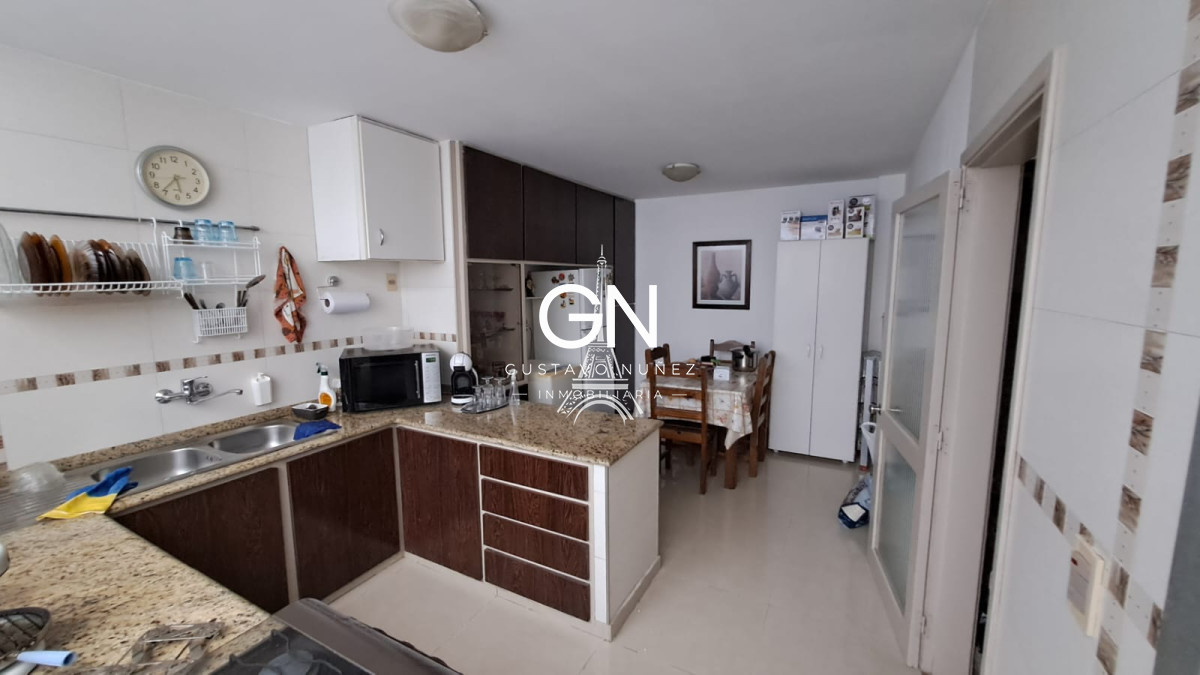 Casa ID.4785 - Casa en Montevideo, Cordón