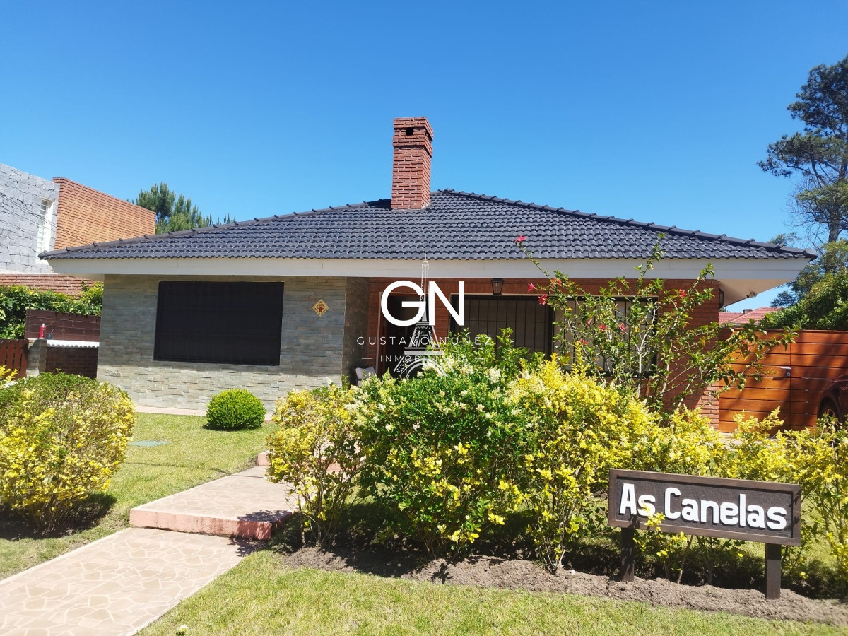 Casa ID.2756 - Excelente propiedad de gran porte