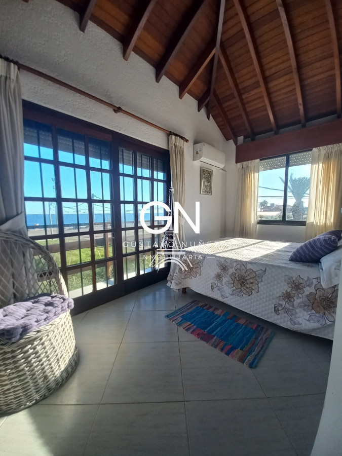 Casa ID.2439 - Chalet a tan solo 50 mts del mar