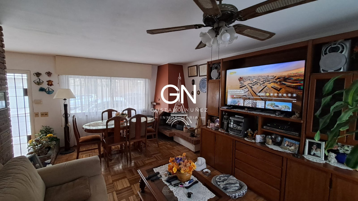 Casa ID.4785 - Casa en Montevideo, Cordón