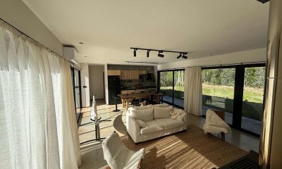 Casa a estrenar en Bella Vista