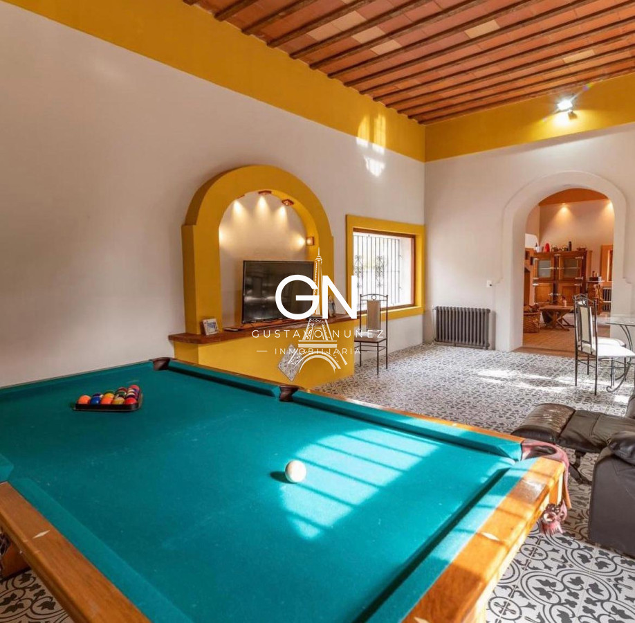 Chacra ID.4680 - Espectacular Casa de Campo 