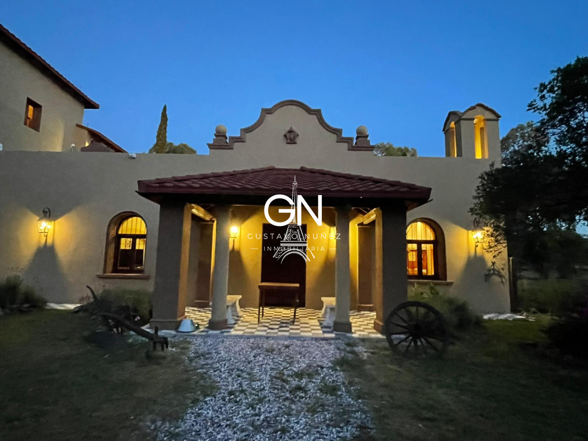 Chacra ID.4680 - Espectacular Casa de Campo 