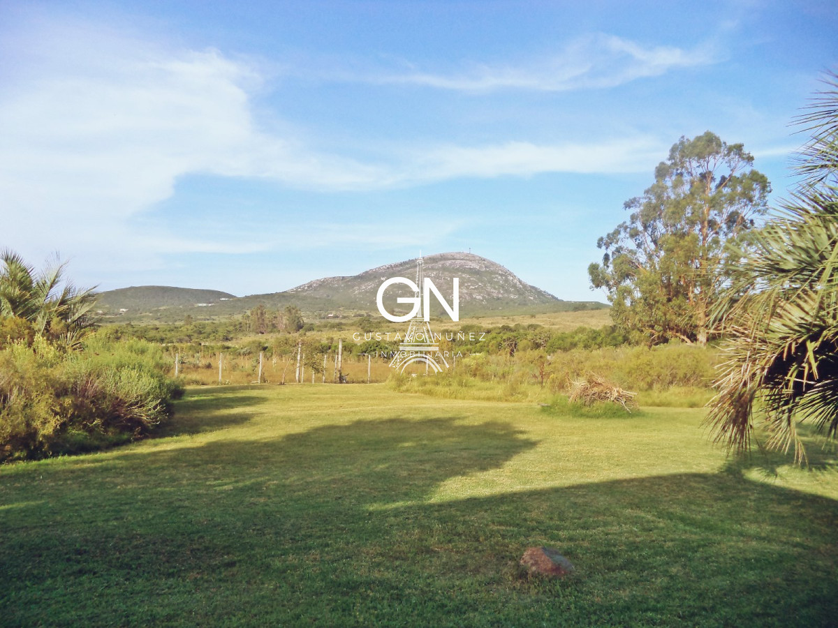 Chacra ID.2647 - Hermosa chacra de 4 hectáreas ubicada en la ruta 73.