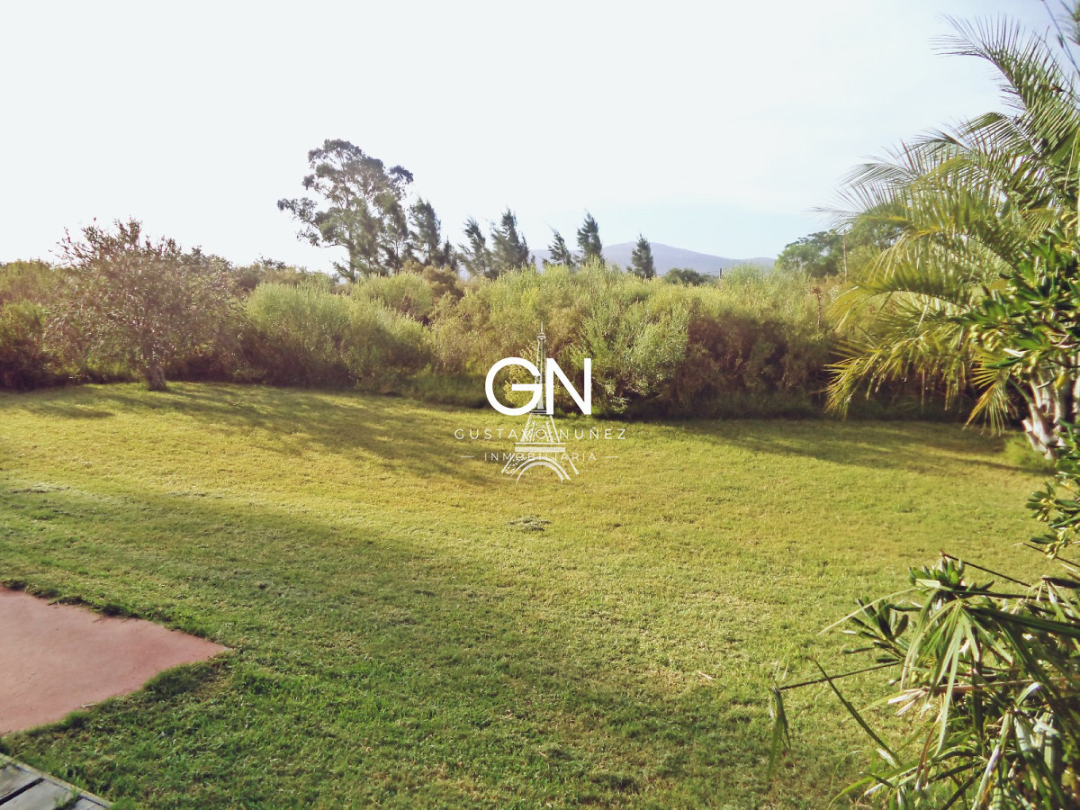 Chacra ID.2647 - Hermosa chacra de 4 hectáreas ubicada en la ruta 73.