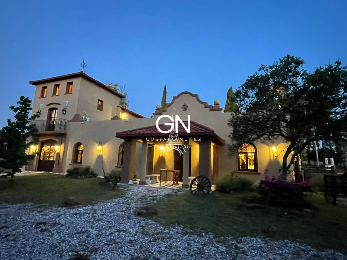 Chacra ID.4680 - Espectacular Casa de Campo 