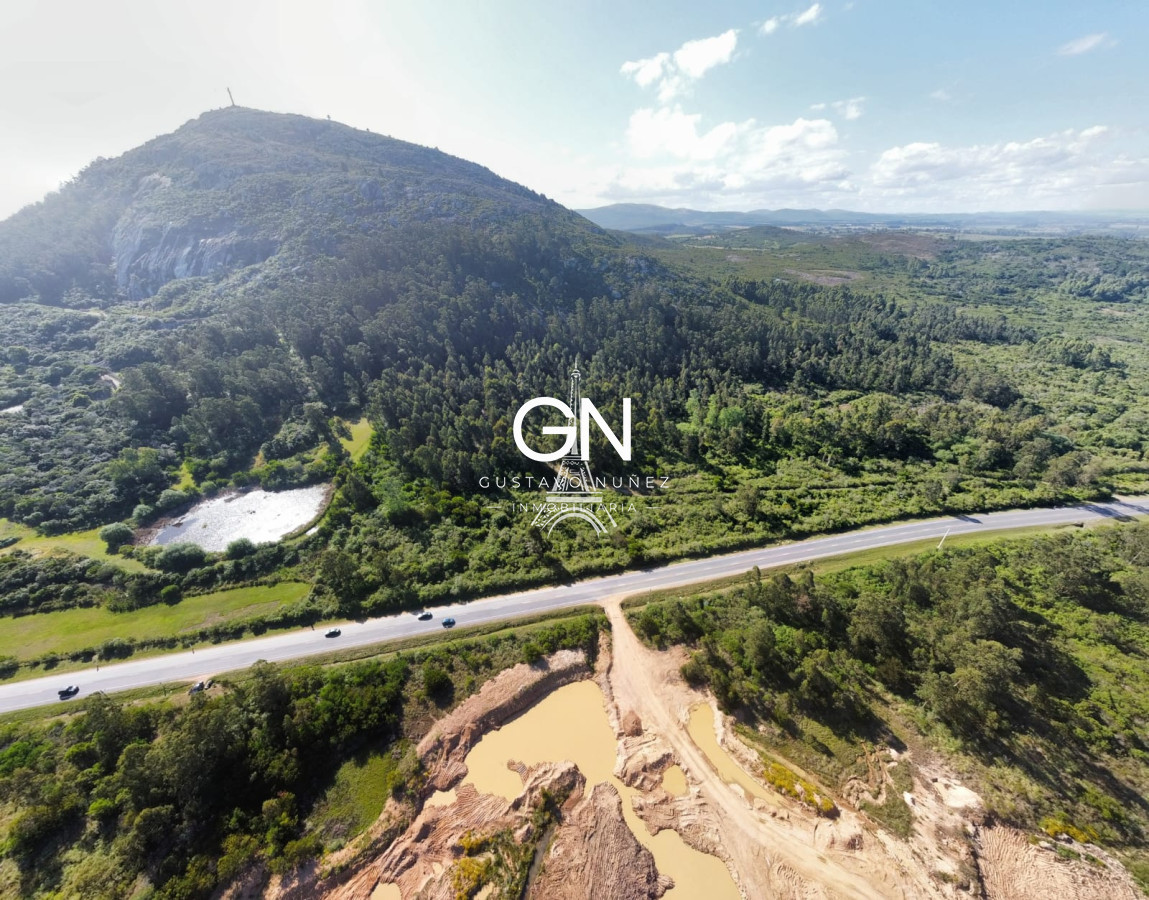 Campo Ref.4391 - Campo en , 