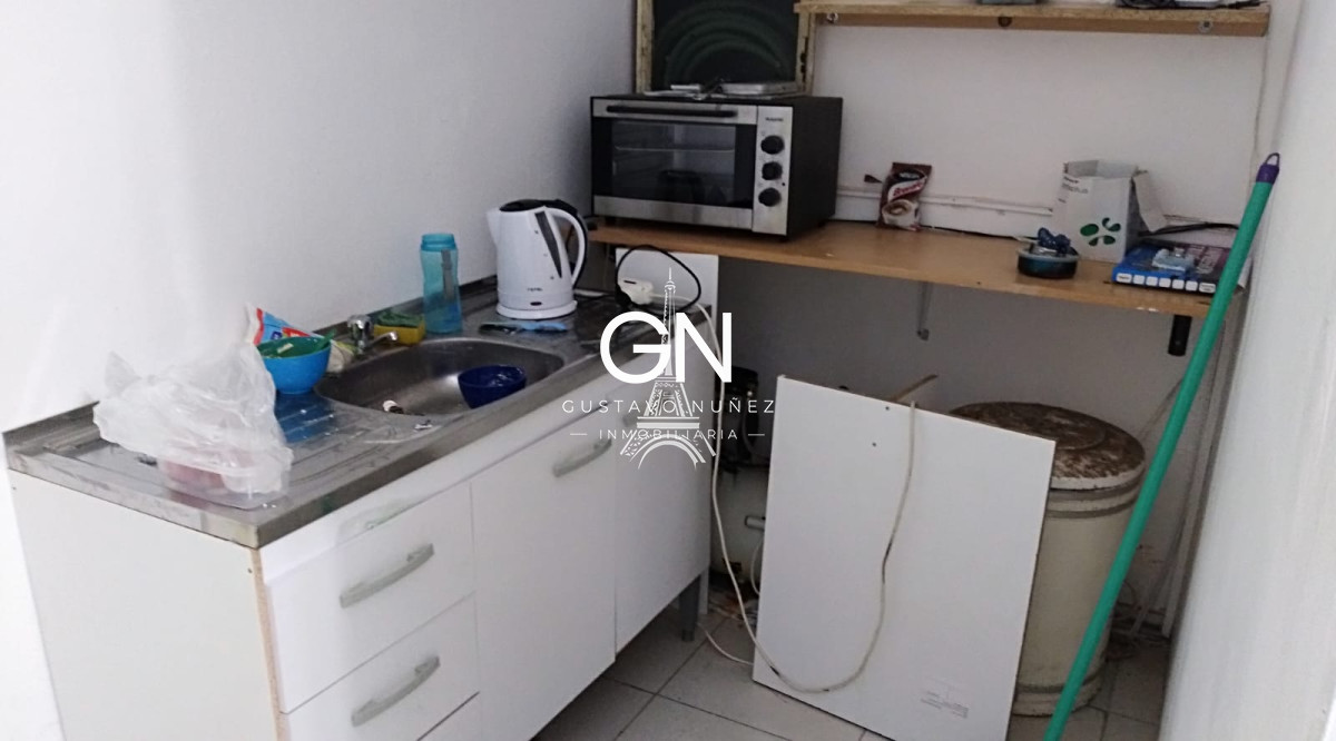 Local Comercial ID.4253 - Local céntrico Montevideo  