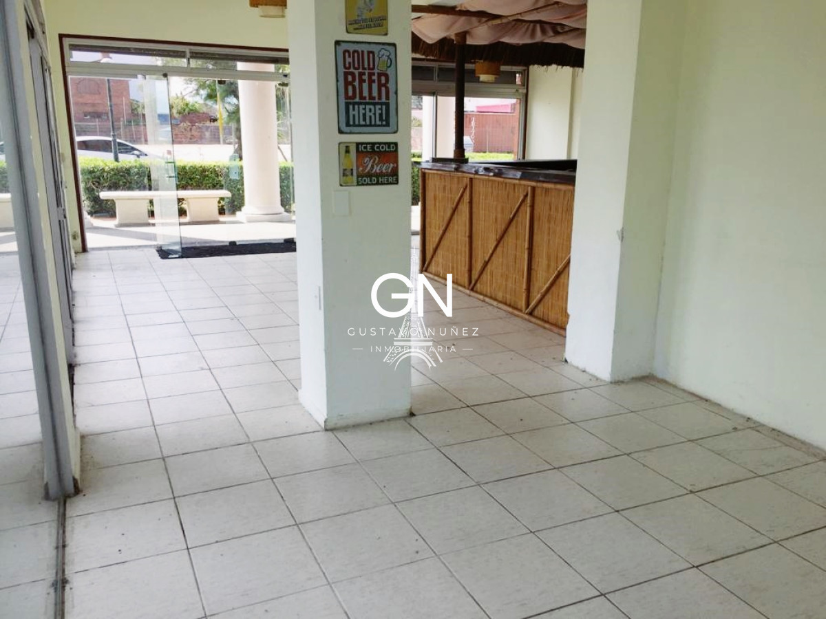 Local Comercial ID.3447 - En primera linea frente al mar