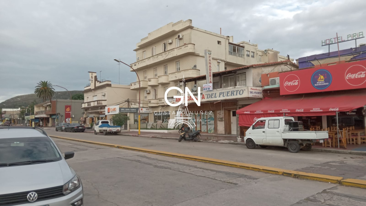 Local Comercial ID.4521 - Espectacular local