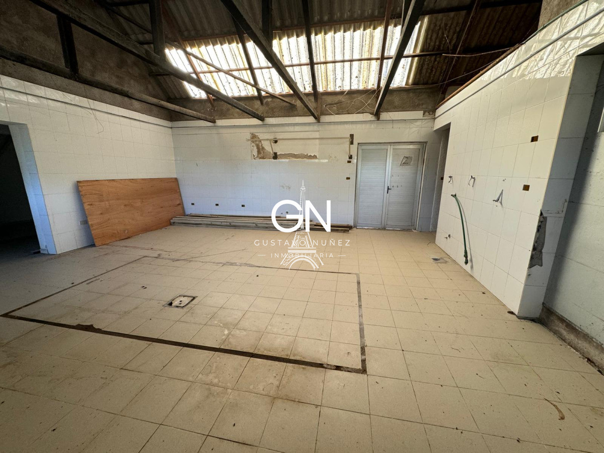 Local Comercial ID.4818 - Local comerciale en Solis